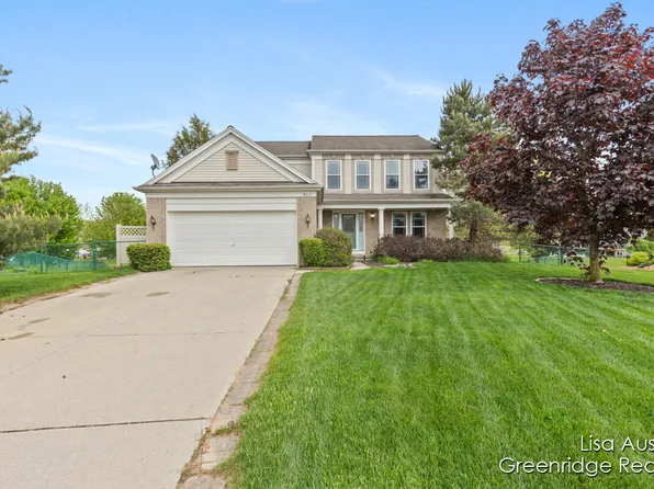 8616 Haystack Rd SE, Caledonia, MI 49316