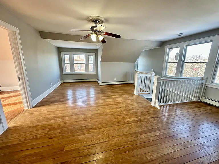 2683 Fairfield Ave #3 — Photo 7