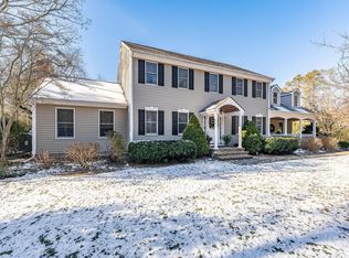 1895 Aldrich Ln, Laurel, NY 11948