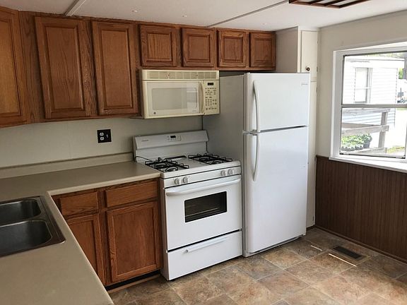 2nd image of 7405 E Main St Lot 9