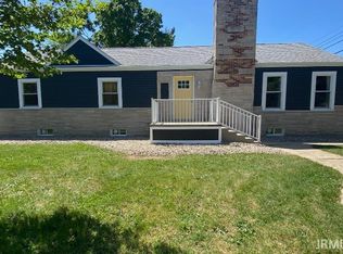 204 E Main St, Fowler, IN 47944