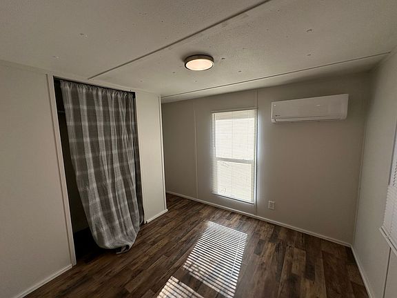 5th image of 7917 Wolfe Ln #9