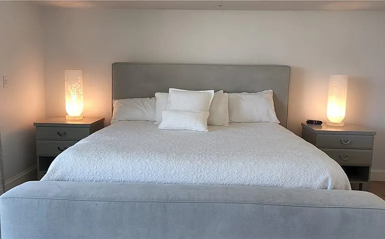 20 Seagate Dr #301 — Photo 11