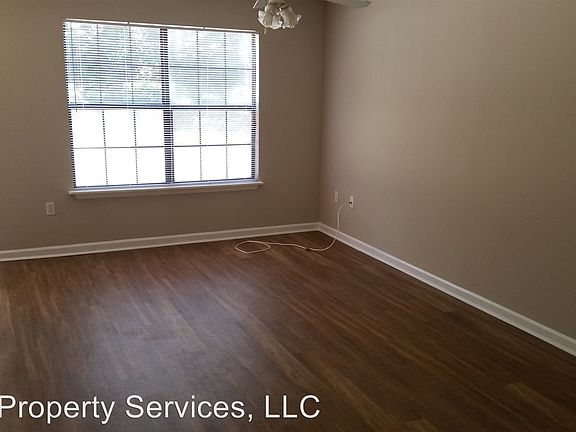 5th image of 132 Dixie Dr APT 20