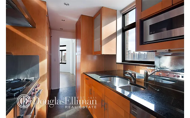 Rented by Douglas Elliman | media 40