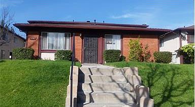 1st image of 1147 W Calle Del Sol APT 1