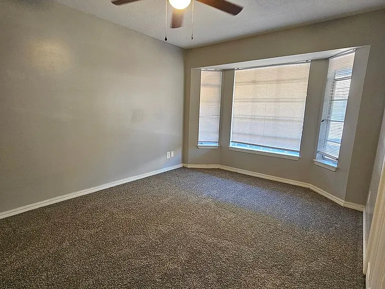Woodward Park Apartments — Photo 41