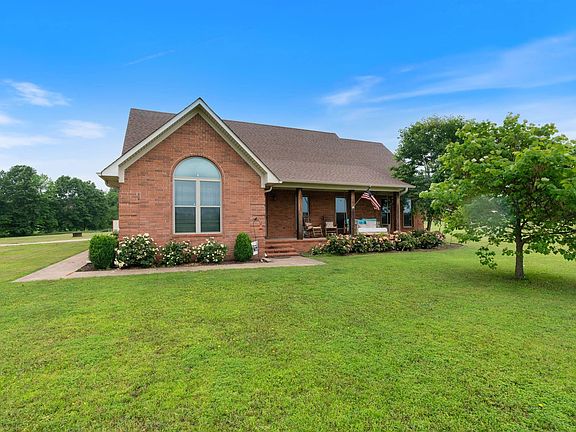 4th image of 8 Needs Creek Dr