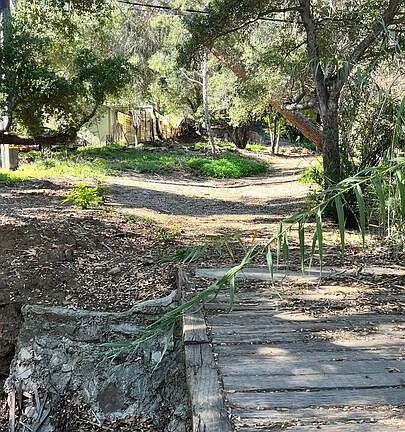 2nd image of 3485 Old Topanga Canyon Rd