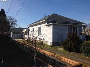 41 S 2nd St, Creswell, OR 97426