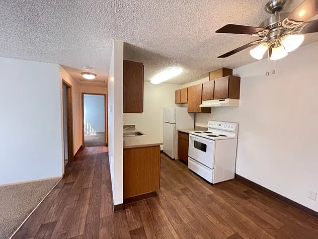 Meridian Village — Photo 26