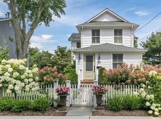 58 Blackpoint Rd, Rumson, NJ 07760