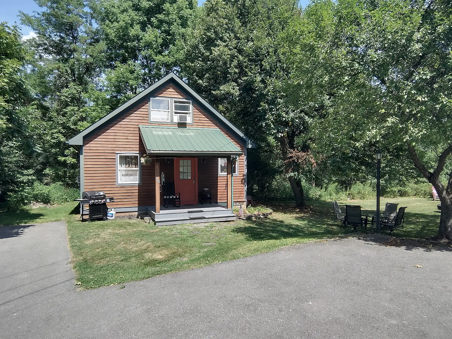 3 bed, 2.5 bath, 1056 sqft, $1,500 — Photo 1
