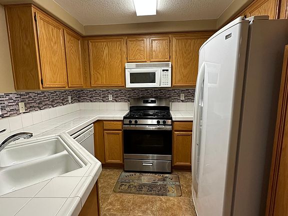 2nd image of 30429 Pelican Bay Unit A
