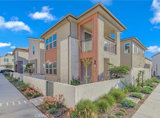 200 Zawn, Irvine, CA 92618