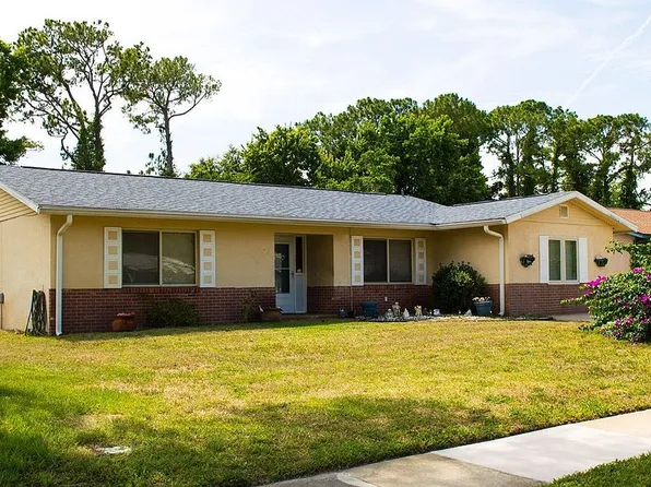 1145 Harms Way, Port Orange, FL 32129