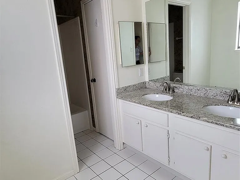 800 Country Place Dr #301 — Photo 12