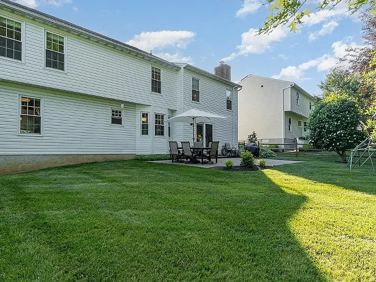 2207 Grey Fox Ct — Photo 22
