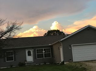 1006 Pine Crest Ave, Wisconsin Dells, WI 53965