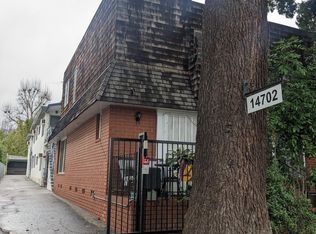 14702 Dickens St, Sherman Oaks, CA 91403