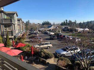 151 Madison Ave N, Bainbridge Island, WA 98110