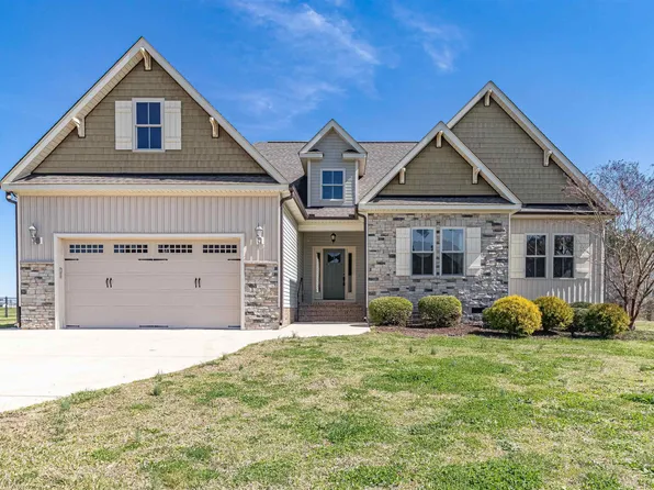 207 Tedpace St, Princeton, NC 27569