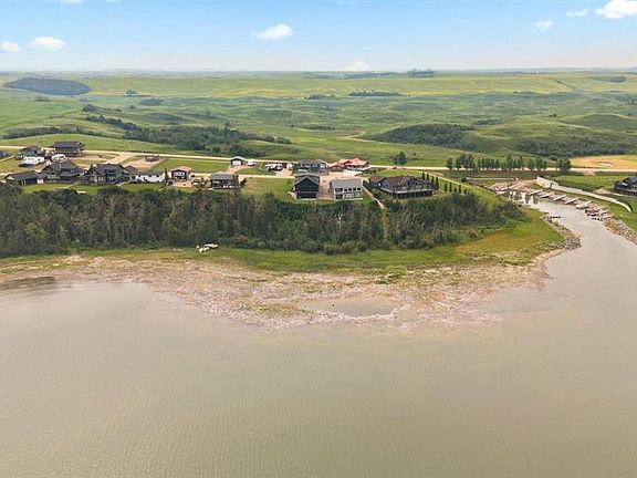 3rd image of 23 N Marina View Close Rural Stettler #6