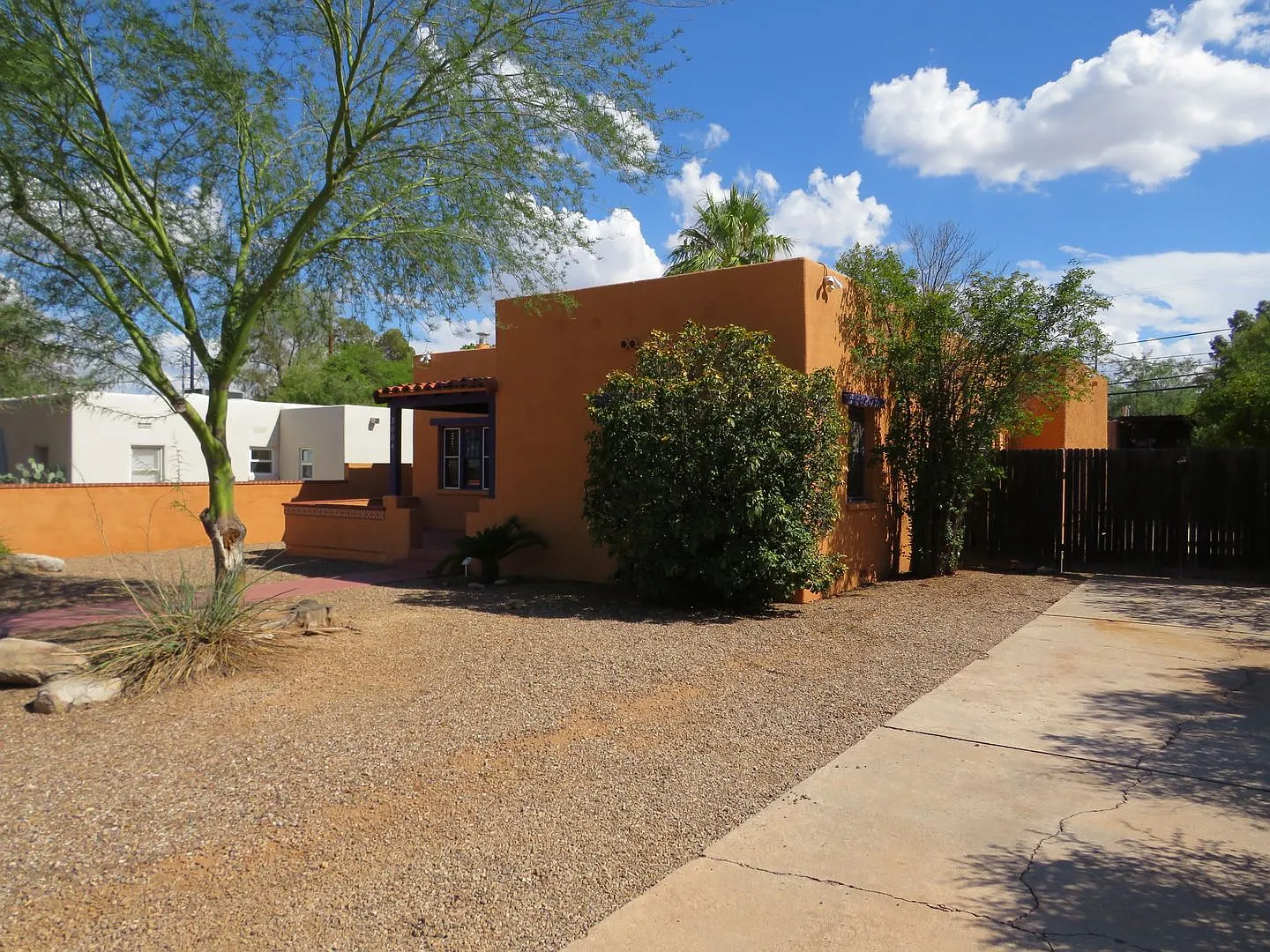 Charming Mid-Town 3 Bedroom 2 Bath Main House with Vintage Character & Modern Updates! — Photo 2