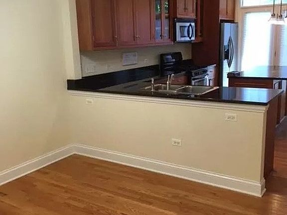 3rd image of 114 McKinley Ave