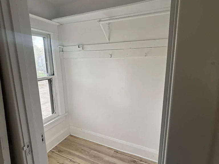 105 Fox St #1 — Photo 7