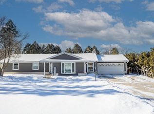 425 N Eastmoor Ave, Brookfield, WI 53005