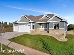 1162 Prairie View Dr, Waunakee, WI 53597