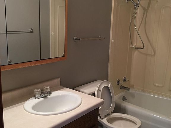2nd image of 104 S Sheakley Ave APT 8