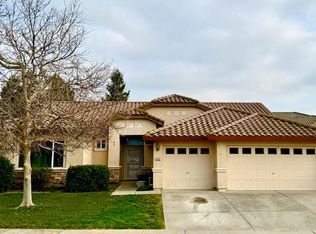 985 Holmisdale Way, Galt, CA 95632