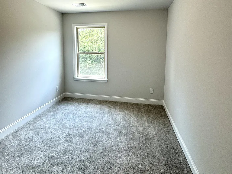 588 Amarante Cir — Photo 18