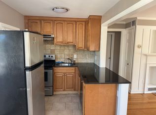 1640 Whitney Ave, Hamden, CT 06517