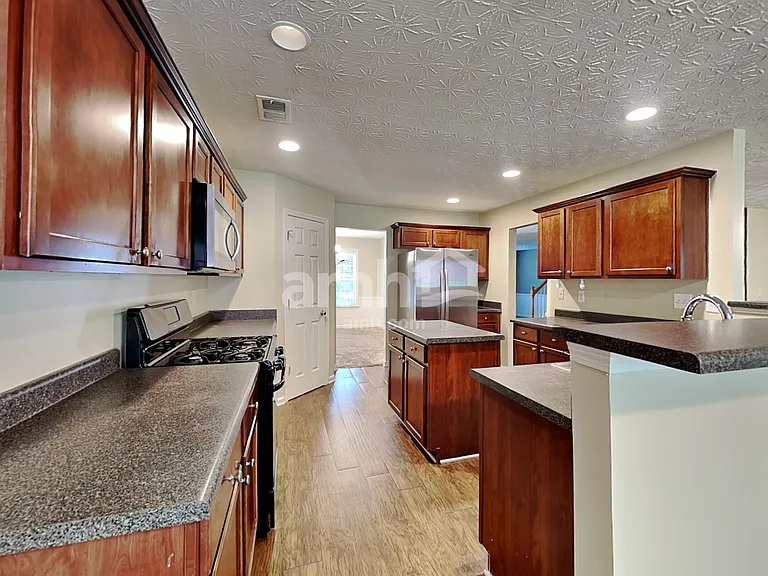 3510 Bogan Mill Rd — Photo 3