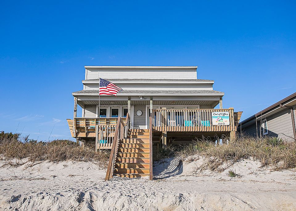 1st image of 1729 W Beach Dr