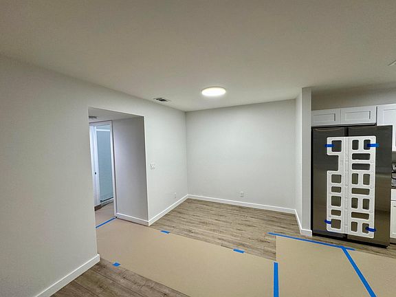 4th image of 1707 N Dovetail Drive #A
