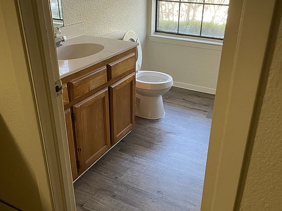 4th image of 200 Hann St APT 19