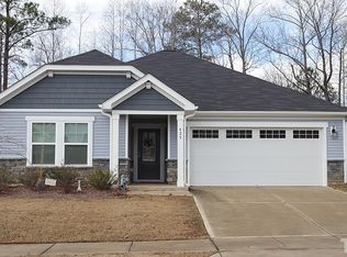 423 Summer Ranch Dr, Fuquay Varina, NC 27526