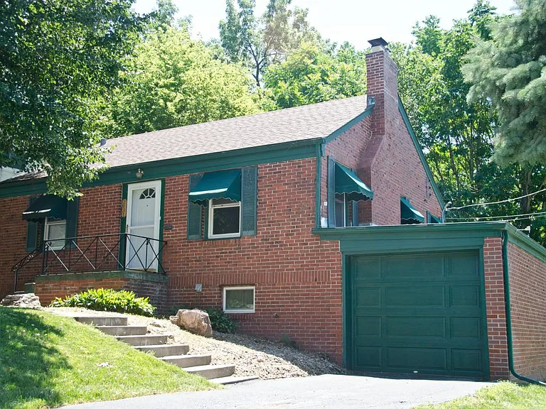 5631 Pine St — Photo 3