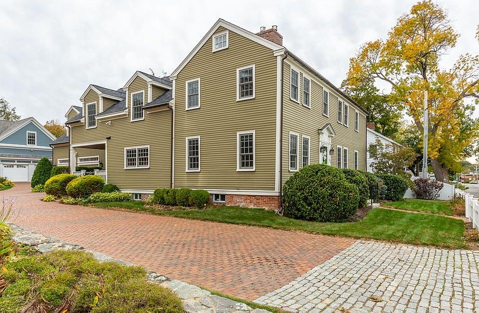 1st image of 327 Merrimac St