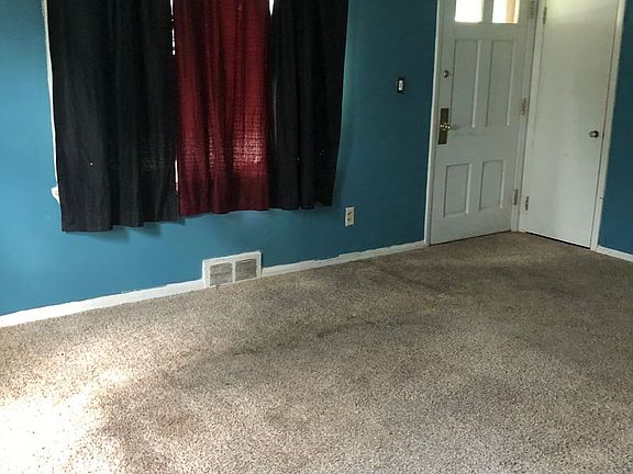 2nd image of 12214 Shady Oak Blvd