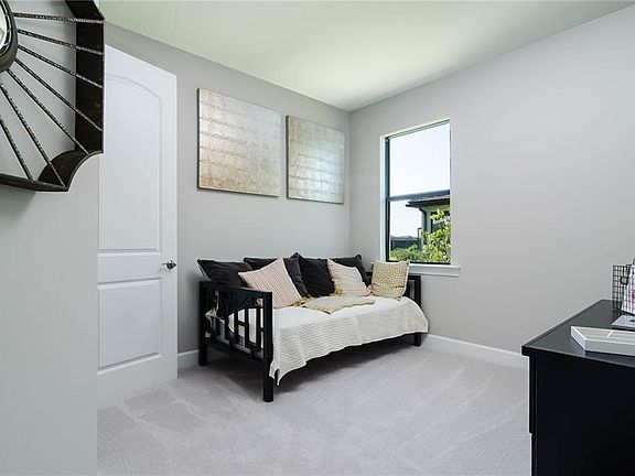 4th image of 4394 Battlecreek Way