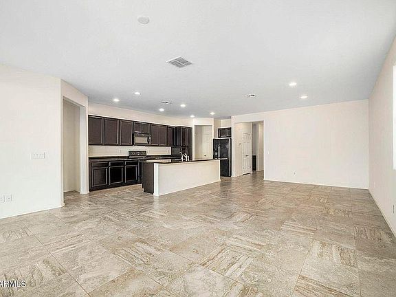 2nd image of 2146 W Tobias Way