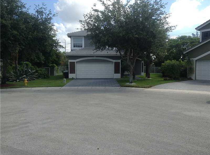 1st image of 8030 NW 70th Ave