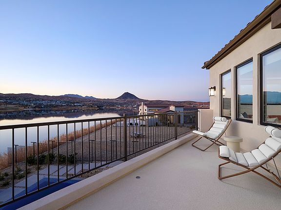 50 BELLISSIMA LAGO COURT