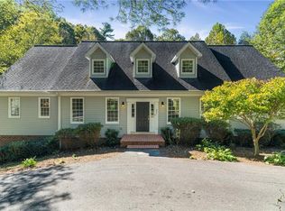 931 25th Avenue Dr NW, Hickory, NC 28601