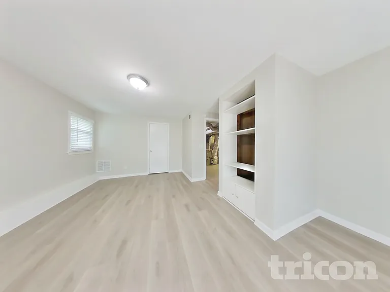 167 Hardy Cir — Photo 15